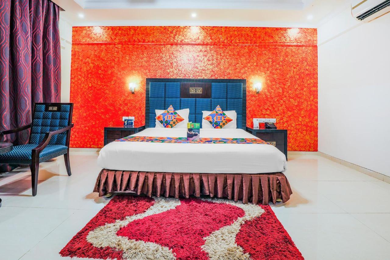Fabhotel Royal Mirage With Pool & Gym - Nr Hotel 3*